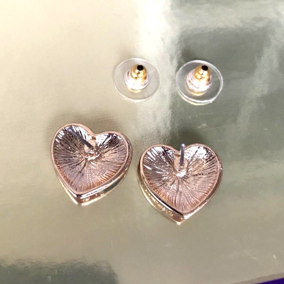 American Flag Earrings Posts Heart Shaped Labor Day July 4th Veterans Memorial - Picture 10 of 10